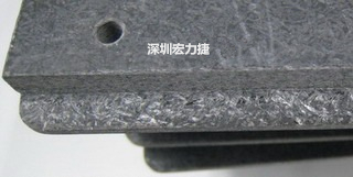 可加工性的合成石，可以用CNC洗出想要的形狀與機構，可以媲美鋁合金