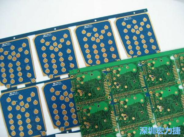 PBC與HDI等硬質(zhì)載板因應(yīng)不同構(gòu)型的結(jié)構(gòu)組裝需求，能做的彈性設(shè)計有限，必須搭配FPC軟板進行整合設(shè)計。